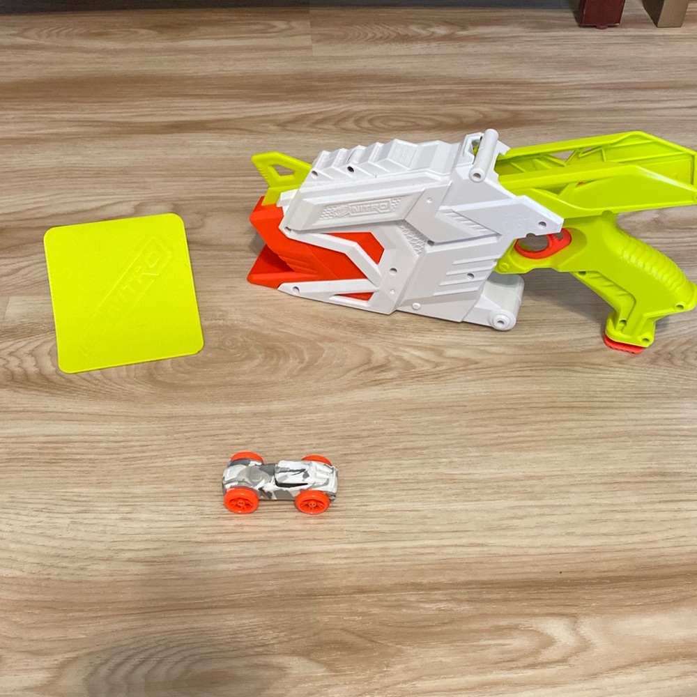 Nerf nitro car shooter